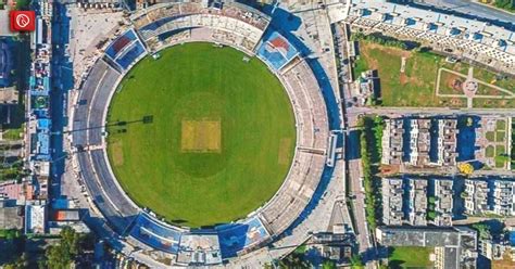 Pindi Cricket Stadium Pitch Invasion: A Celebration Turned Chaotic Reflection of Pakistani Cricket Passion